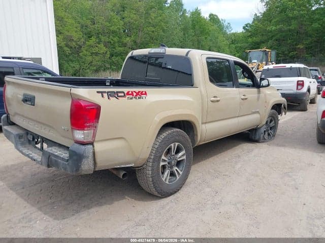 2017 TOYOTA TACOMA TRD SPORT 4