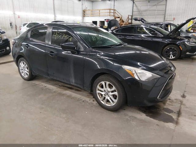 2017 TOYOTA YARIS IA