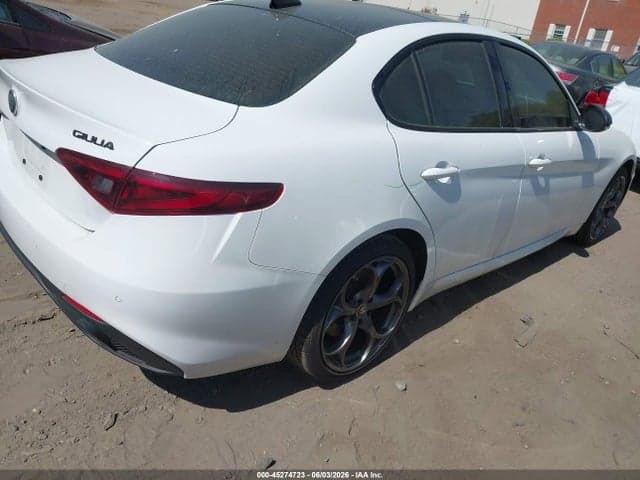 2020 ALFA ROMEO GIULIA TI SPORT AWD 4