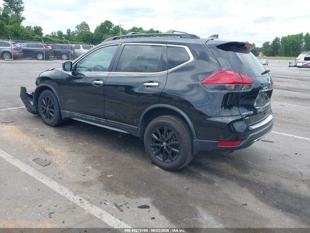 2017 NISSAN ROGUE SV 3