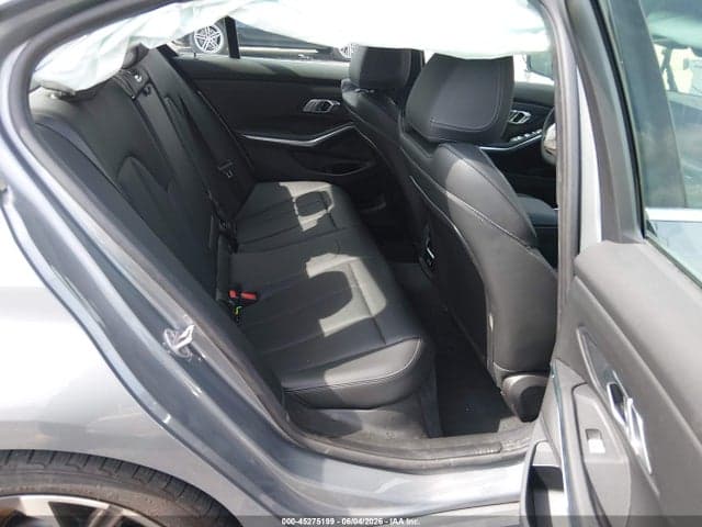 2025 BMW 330I 8