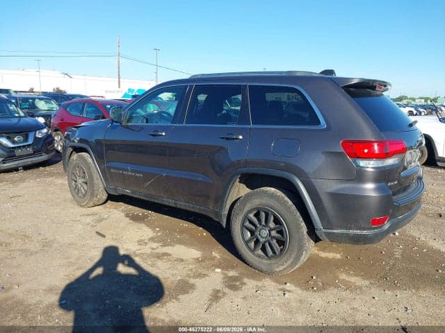 2020 JEEP GRAND CHEROKEE LAREDO E 4X4 3