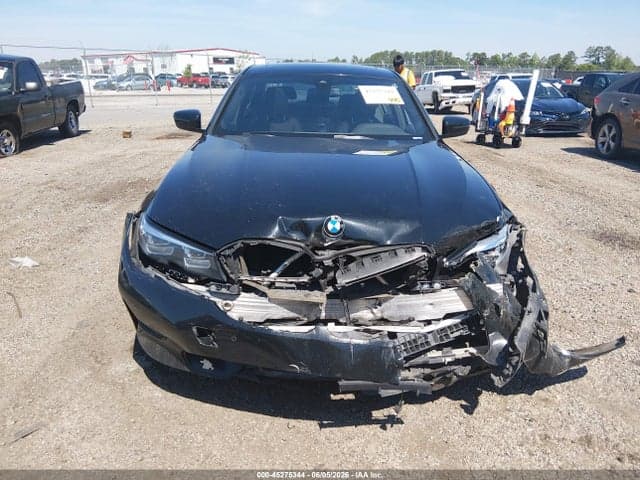2019 BMW 330I 12
