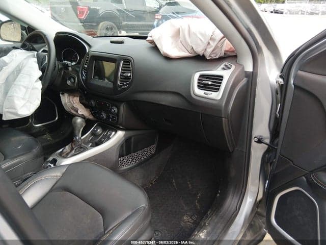2019 JEEP COMPASS LATITUDE 4X4 6
