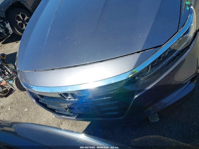 2018 HONDA ACCORD LX 12
