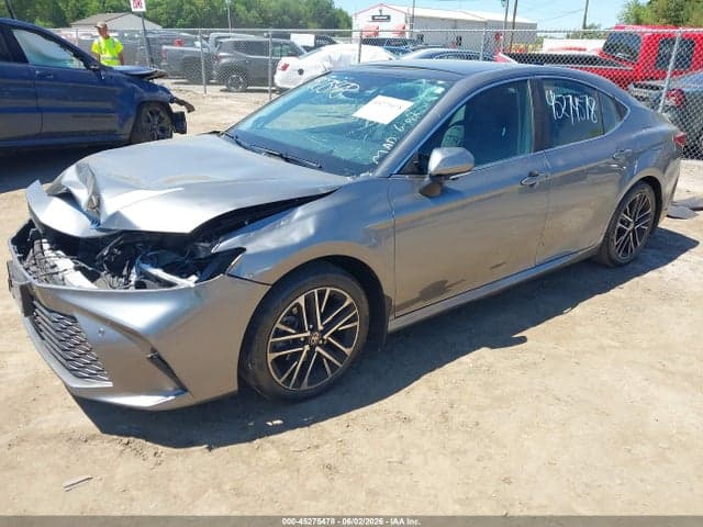 2026 TOYOTA CAMRY XLE 2