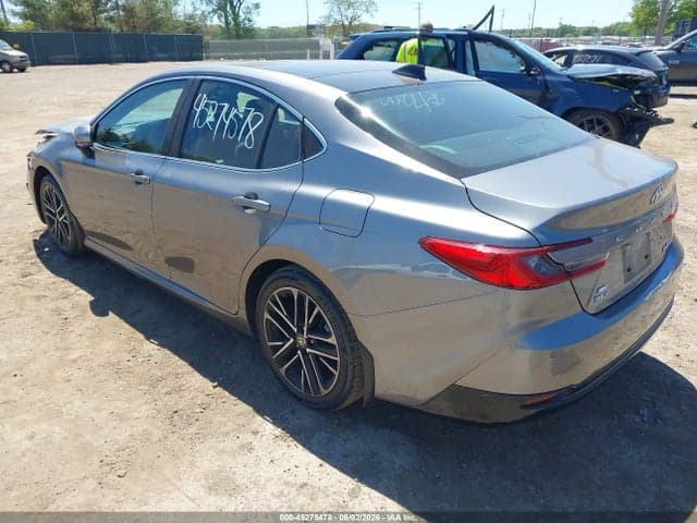 2026 TOYOTA CAMRY XLE 3