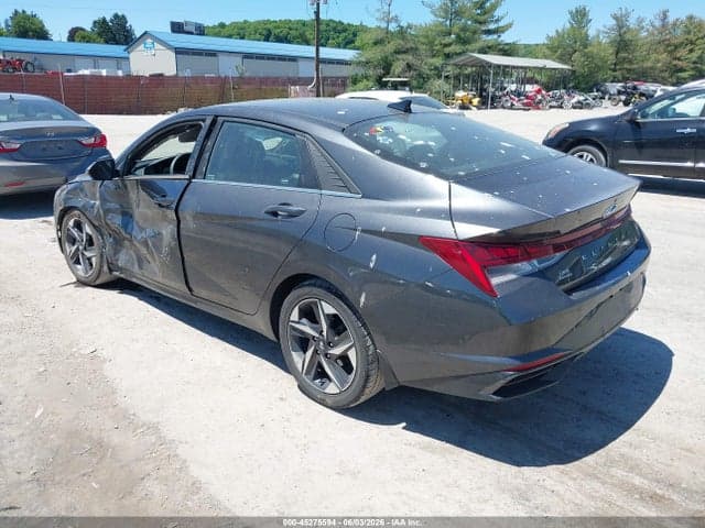 2021 HYUNDAI ELANTRA SEL 3