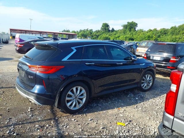 2019 INFINITI QX50 LUXE 12