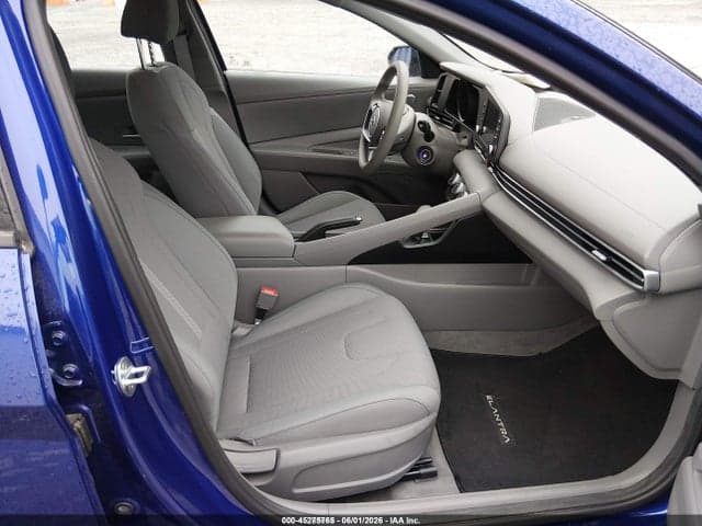 2021 HYUNDAI ELANTRA SE 5