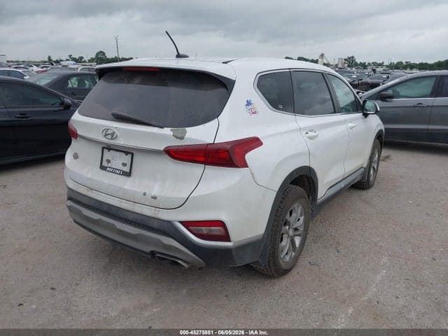2020 HYUNDAI SANTA FE SE 4
