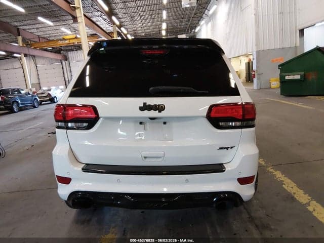 2017 JEEP GRAND CHEROKEE SRT 17
