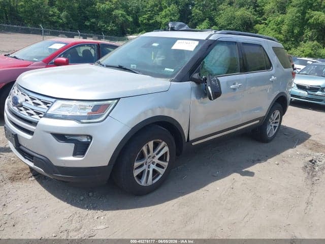 2018 FORD EXPLORER XLT 2