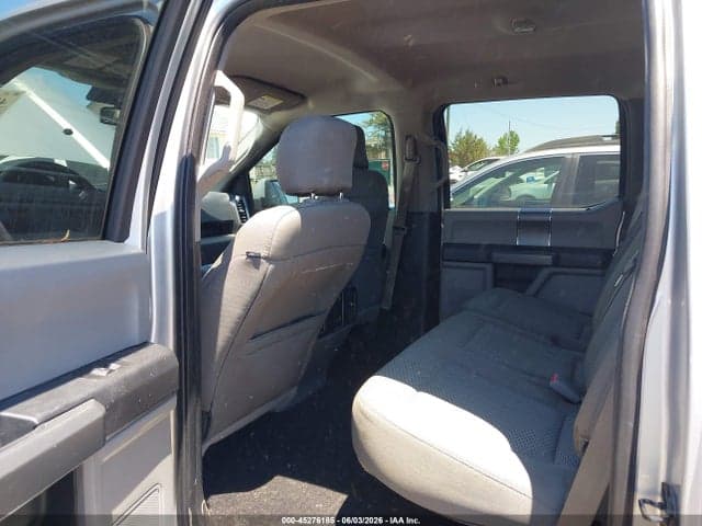 2017 FORD F-150 XLT 8
