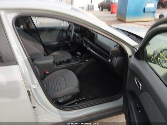 2025 KIA K4 EX 5
