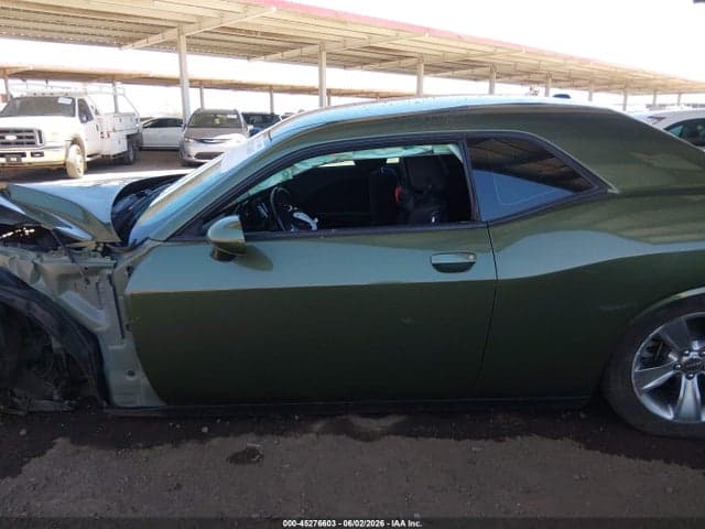 2022 DODGE CHALLENGER SXT 13