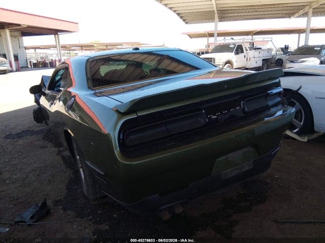 2022 DODGE CHALLENGER SXT 3