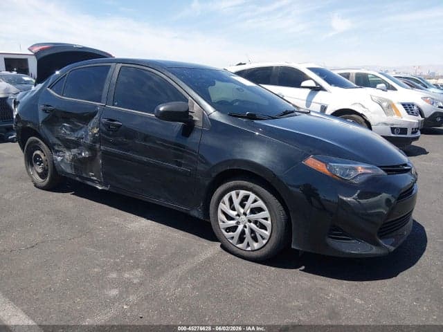 2017 TOYOTA COROLLA LE 1