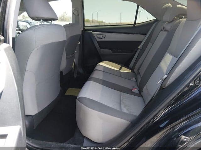 2017 TOYOTA COROLLA LE 8