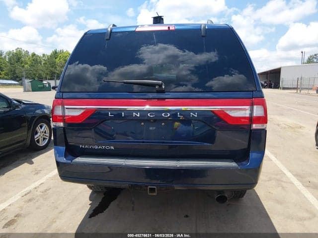 2017 LINCOLN NAVIGATOR SELECT 17