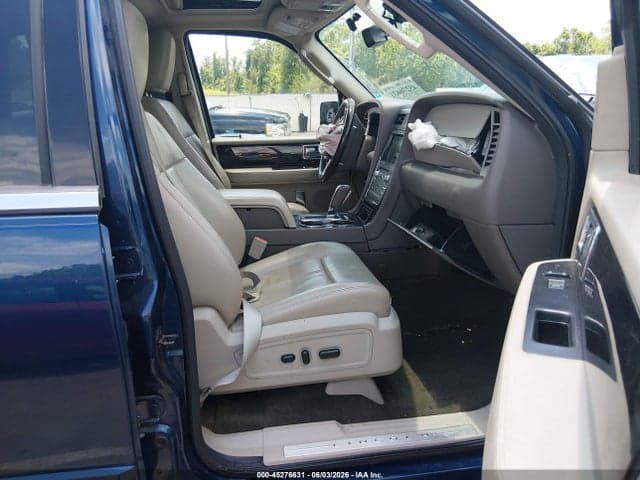 2017 LINCOLN NAVIGATOR SELECT 5