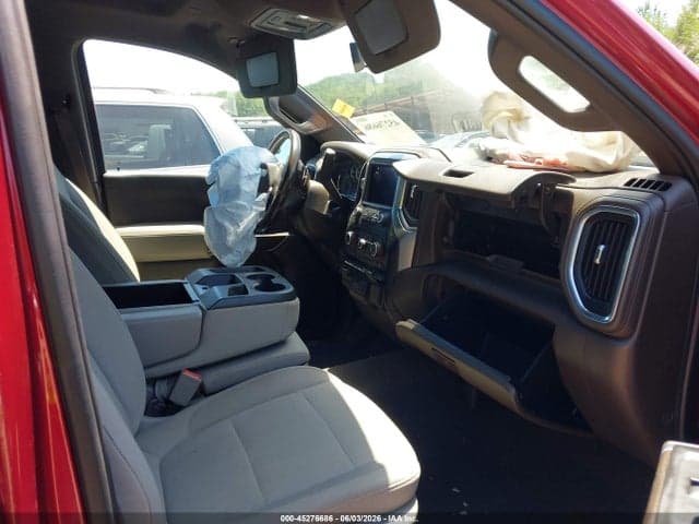 2019 CHEVROLET SILVERADO 1500 LT 5