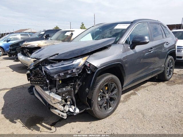 2022 TOYOTA RAV4 HYBRID SE 2
