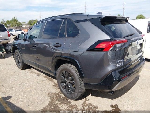 2022 TOYOTA RAV4 HYBRID SE 3
