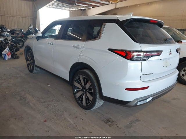 2025 MITSUBISHI OUTLANDER SE 2.5 2WD 3
