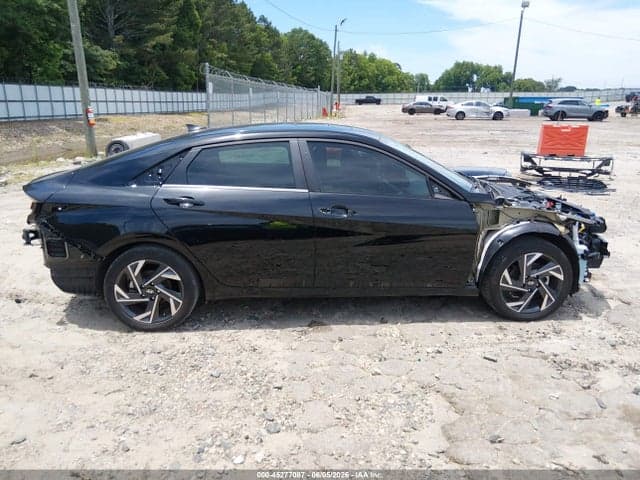 2024 HYUNDAI ELANTRA SEL 14