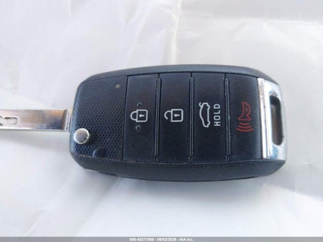 2019 KIA RIO S 11