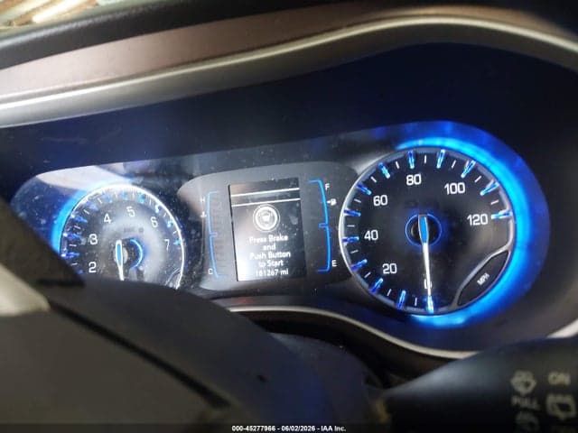 2021 CHRYSLER VOYAGER LXI 8
