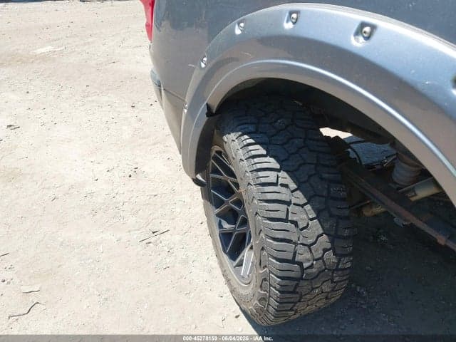 2019 NISSAN TITAN SV 18
