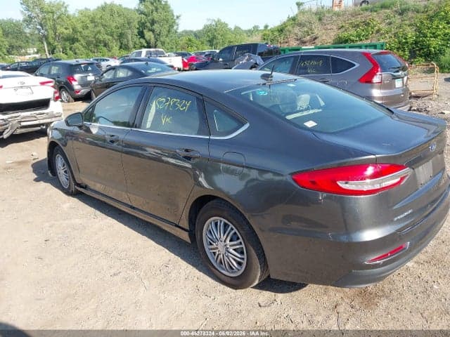 2019 FORD FUSION S 3