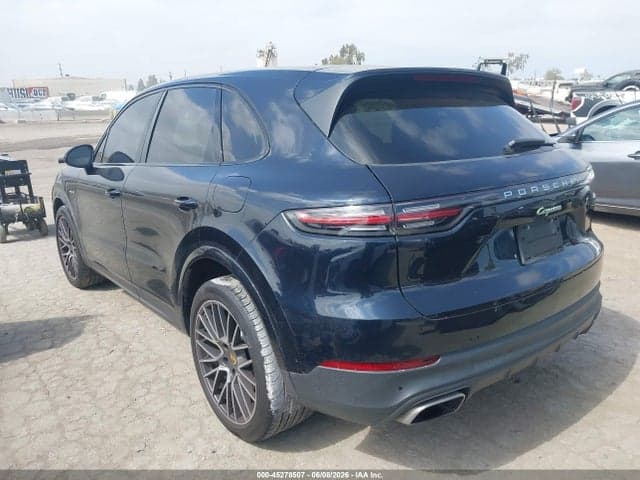 2021 PORSCHE CAYENNE E-HYBRID 3