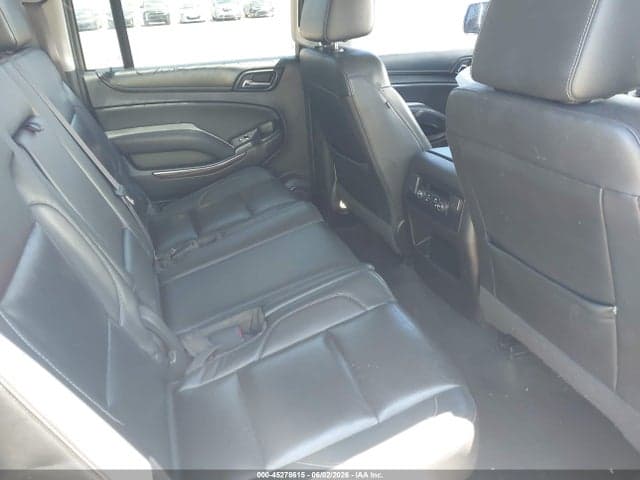2017 GMC YUKON XL SLT 8