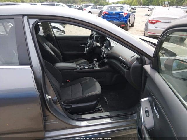 2022 NISSAN SENTRA SR XTRONIC CVT 5