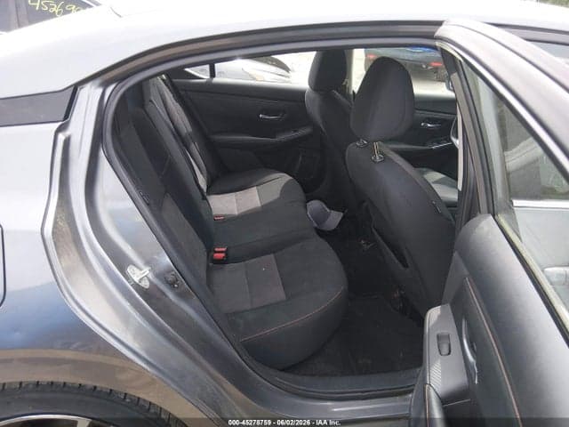 2022 NISSAN SENTRA SR XTRONIC CVT 8