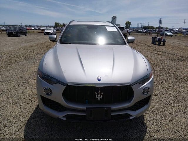 2018 MASERATI LEVANTE S GRANSPORT 12