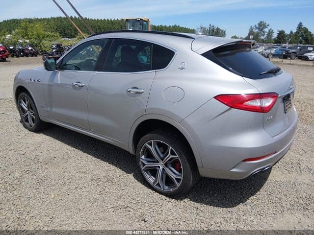 2018 MASERATI LEVANTE S GRANSPORT 3