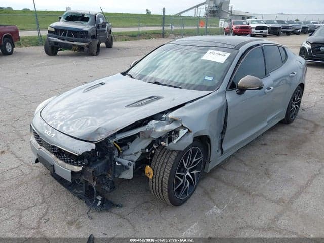 2022 KIA STINGER GT-LINE 2