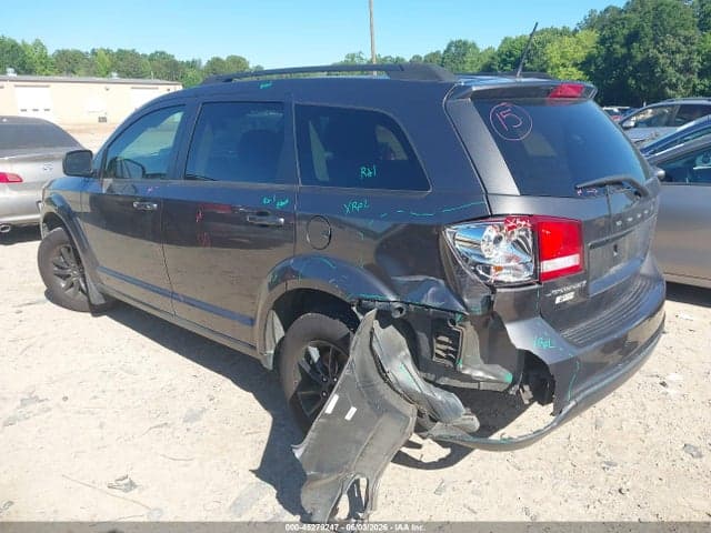 2019 DODGE JOURNEY SE 3
