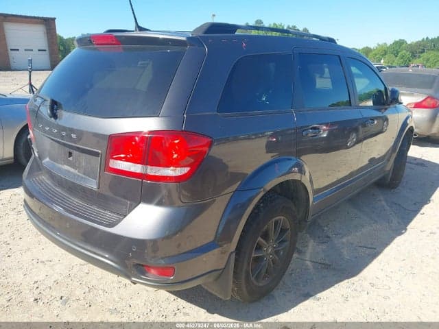 2019 DODGE JOURNEY SE 4