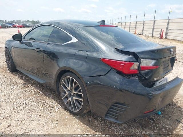 2016 LEXUS RC 200T 3