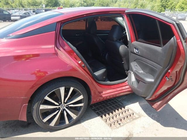 2019 NISSAN ALTIMA 2.5 PLATINUM 8