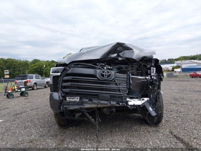 2024 TOYOTA TUNDRA SR5 6