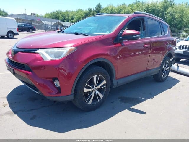 2018 TOYOTA RAV4 XLE 2