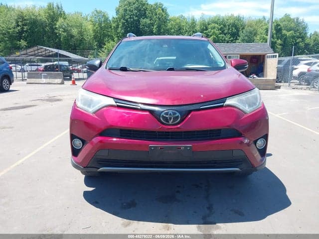 2018 TOYOTA RAV4 XLE 12