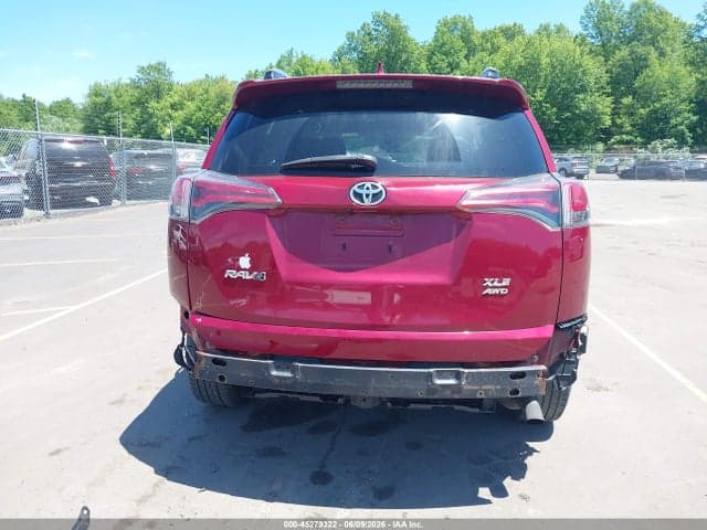 2018 TOYOTA RAV4 XLE 16