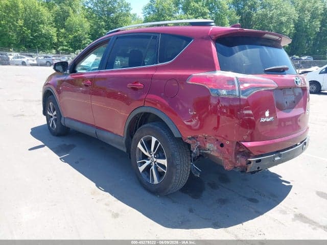 2018 TOYOTA RAV4 XLE 3